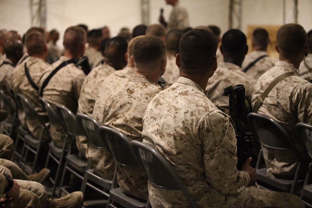 Commandant and Sergeant Major of the Marine Corps visit Camp Leatherneck