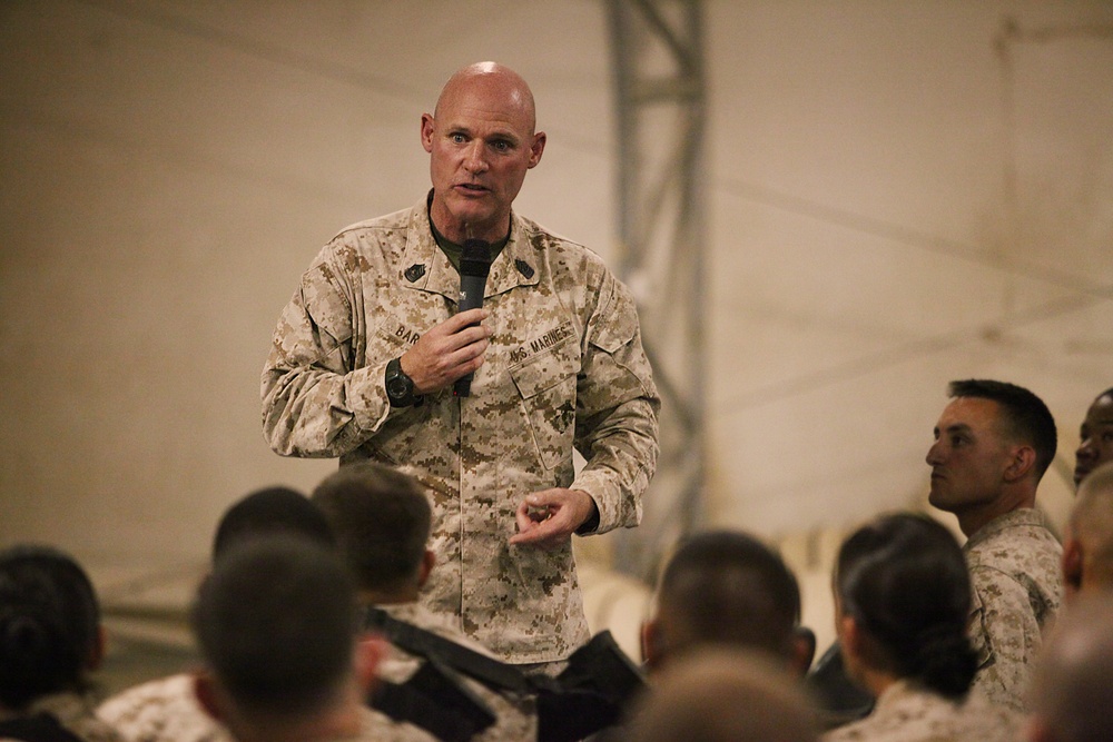 Commandant and Sergeant Major of the Marine Corps visit Camp Leatherneck