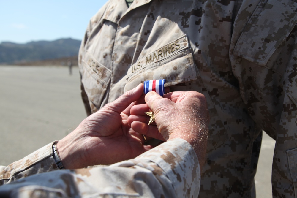 3/1 Marine receives Silver Star
