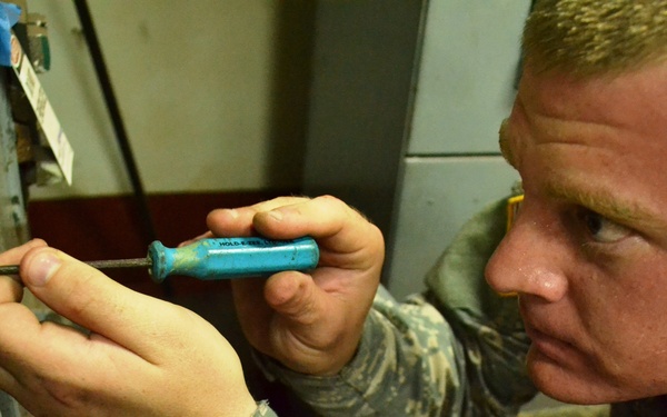 Waterborne soldiers Volume 1: Office Space