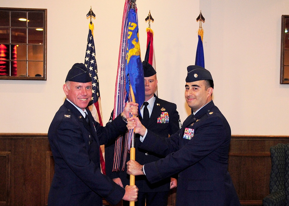 488th IS welcomes new commander