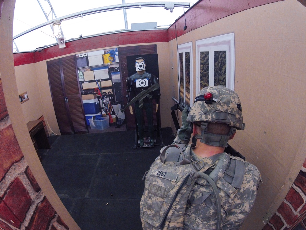 2012 US Army Reserve Best Warrior Competiton:  Mystery Event-Live Shoothouse
