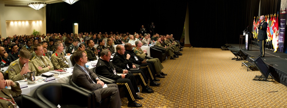 Odierno addresses Pacific Armies Management Seminar