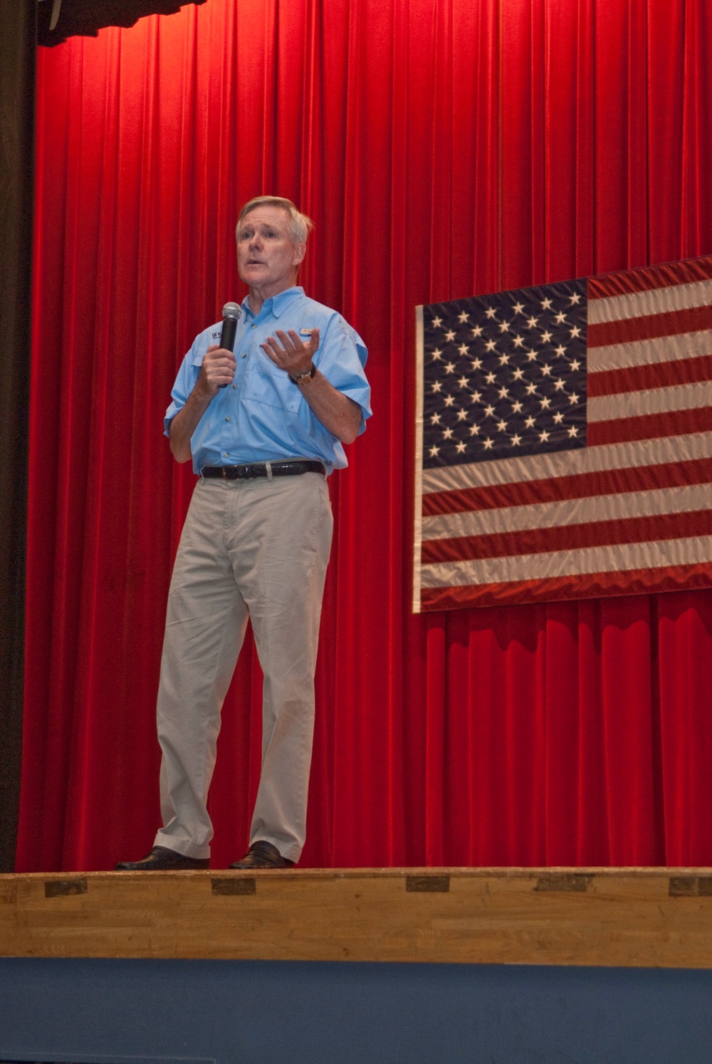 Mabus addresses Commander Fleet Activities Yokosuka