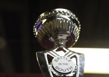 Marines seize victory in cage fights