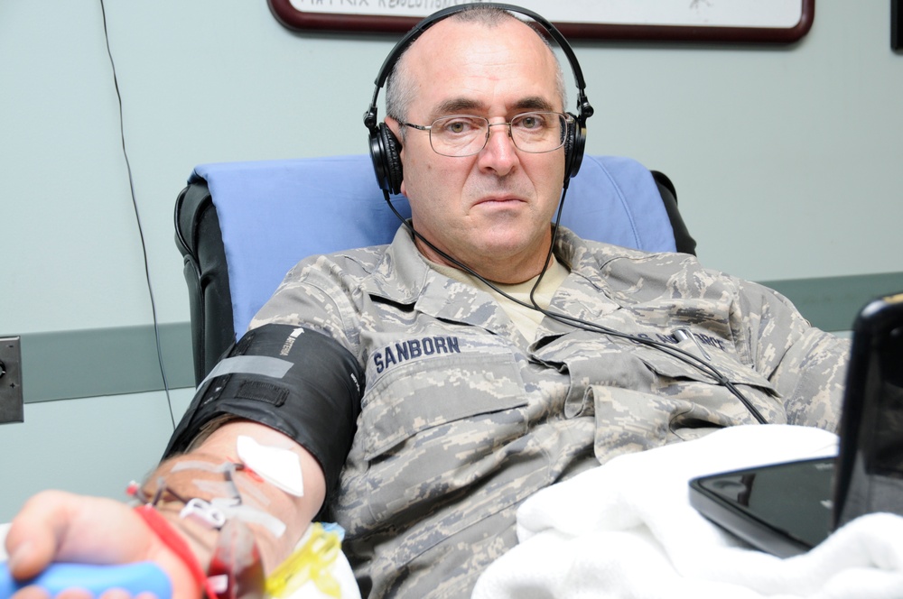 VTANG airman donates platelets