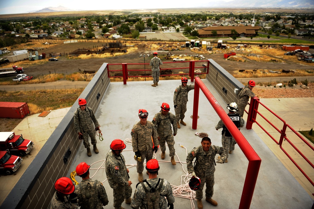 Army Natural Disaster Training 2012