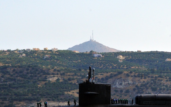 USS Florida visits Greece
