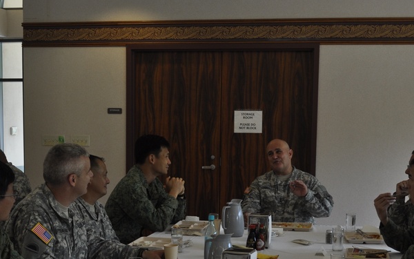 Generals visit National Guard Exercise Tiger Balm 2012