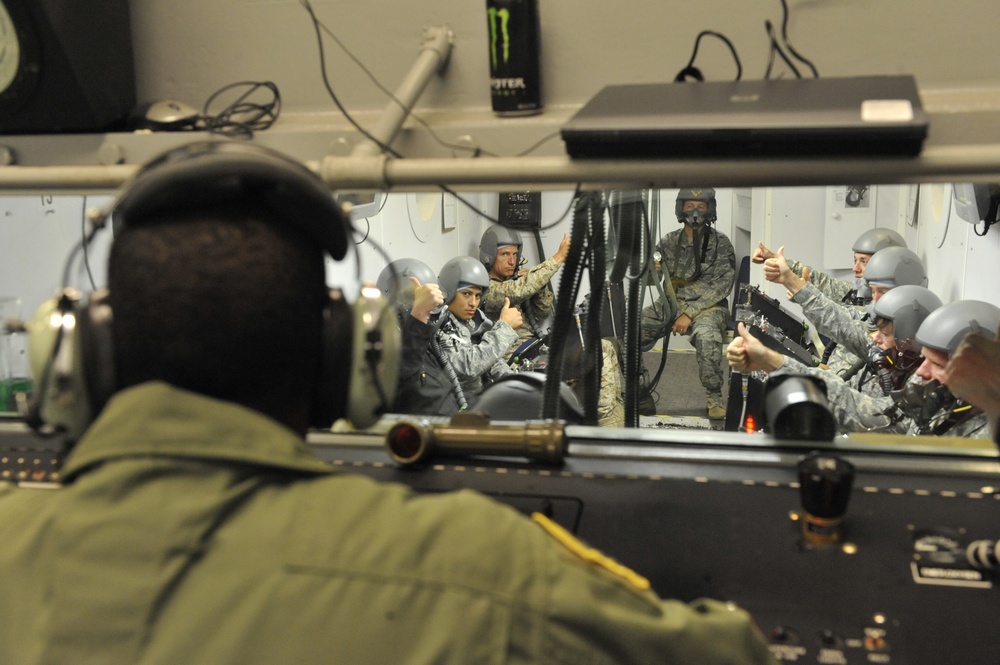 Altitude chamber