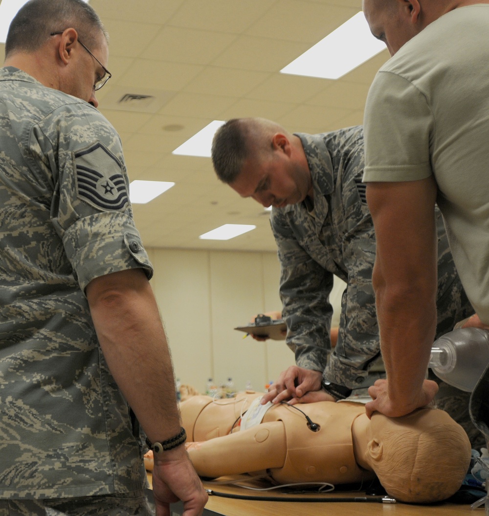 19th CERFP conducts medical operations during Patriot 2012