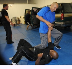 Army South soldiers get a real world lesson in captivity avoidance, Krav Maga style.