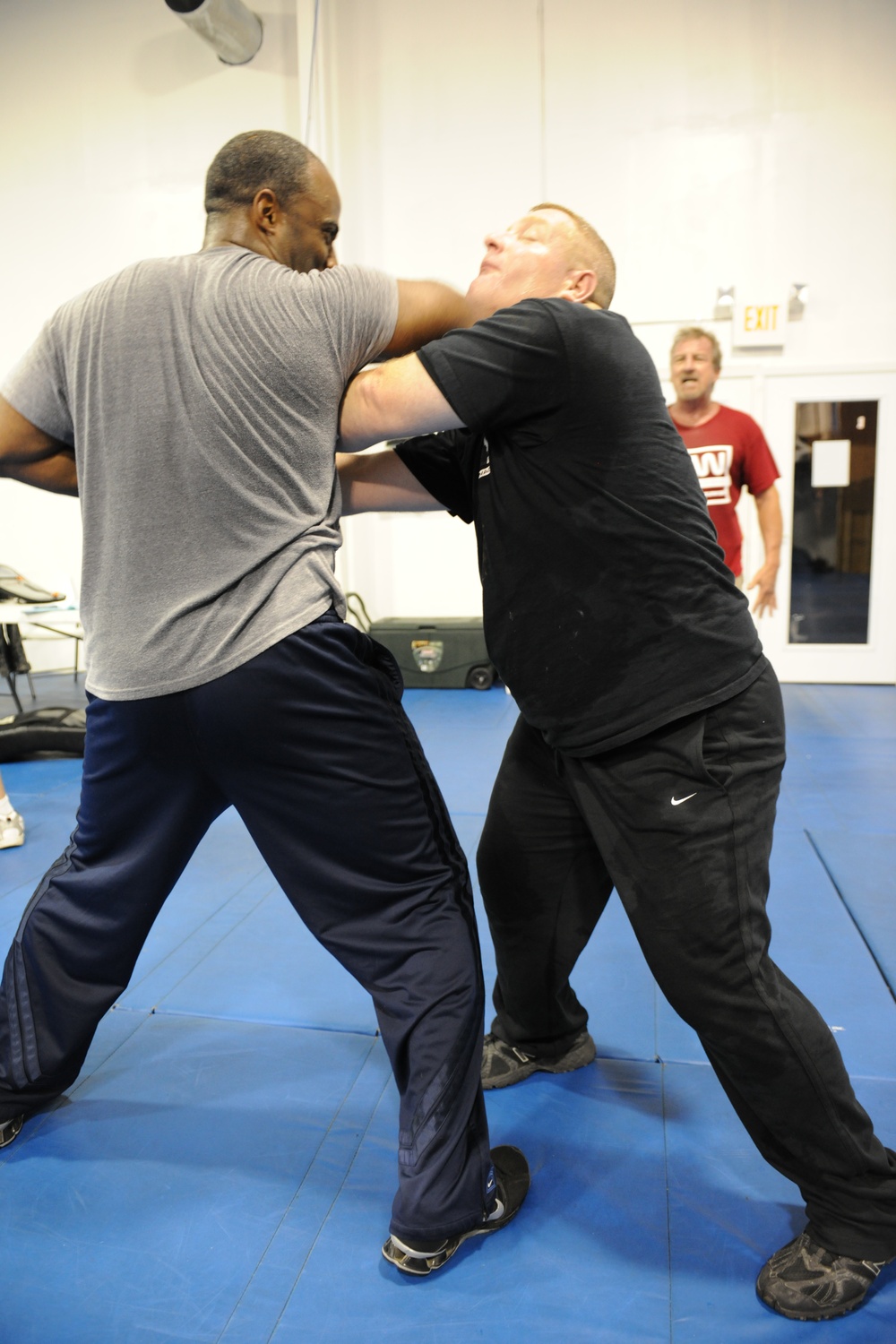 Army South soldiers get a real world lesson in captivity avoidance, Krav Maga style