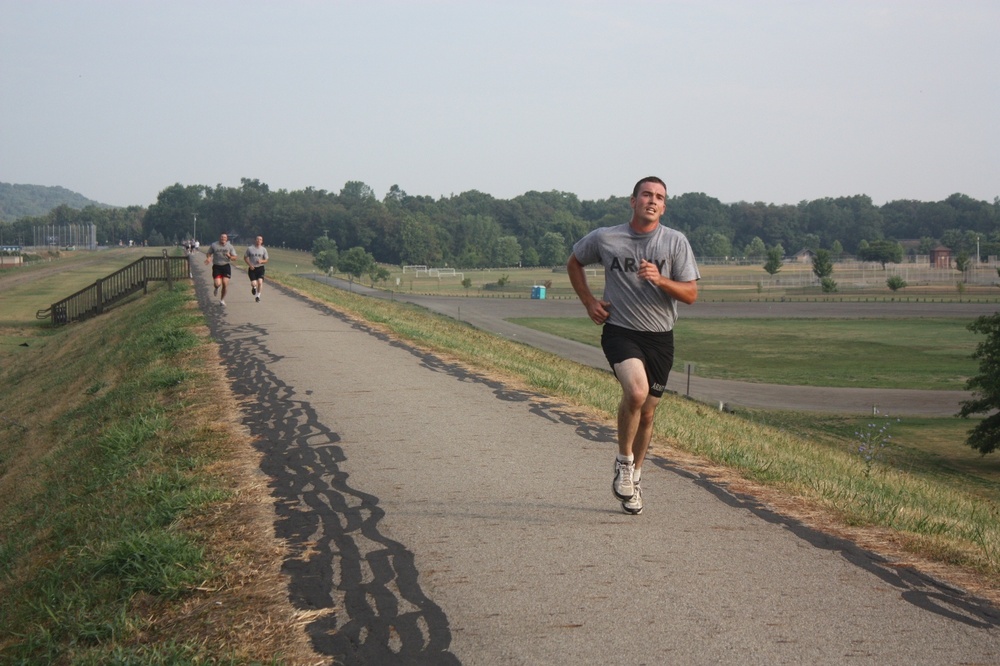Chillicothe National Guard soldiers test  fitness