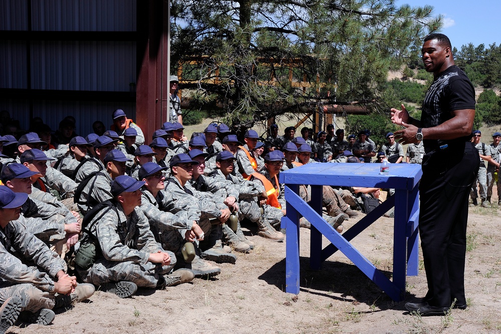 Herschel Walker visit with USAFA Class of 2016 Basic Cadet Training