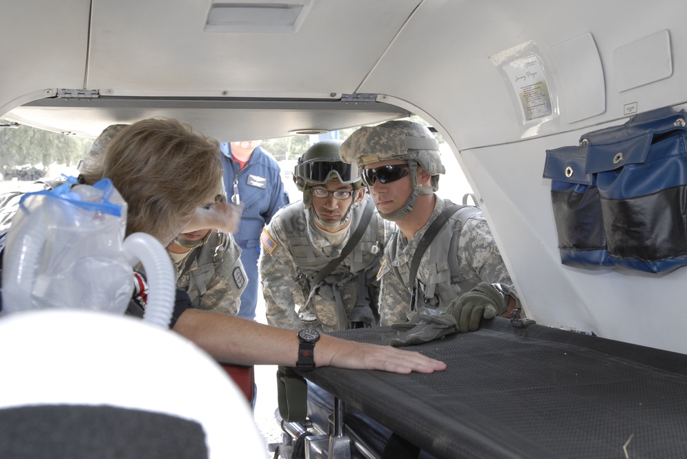 Civilian air medics train with soldiers