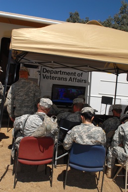 Mobile Vet Center Supports Army Reserve Soldiers
