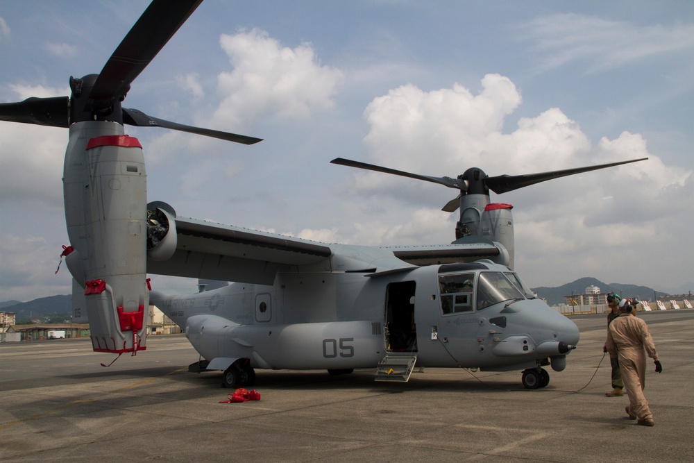 MV-22 Ospreys arrive at MCAS Iwakuni