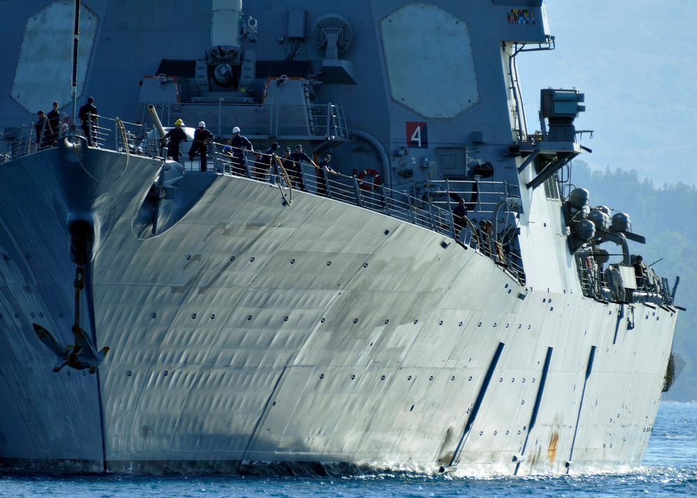 USS Cole visits Greece