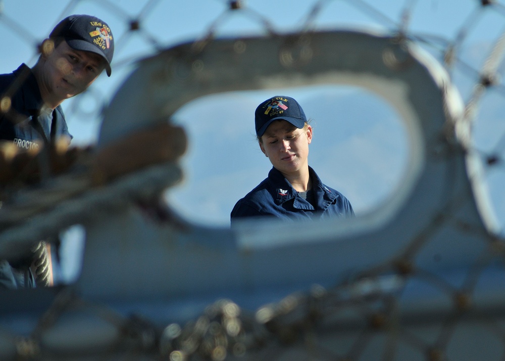 USS Cole visits Greece