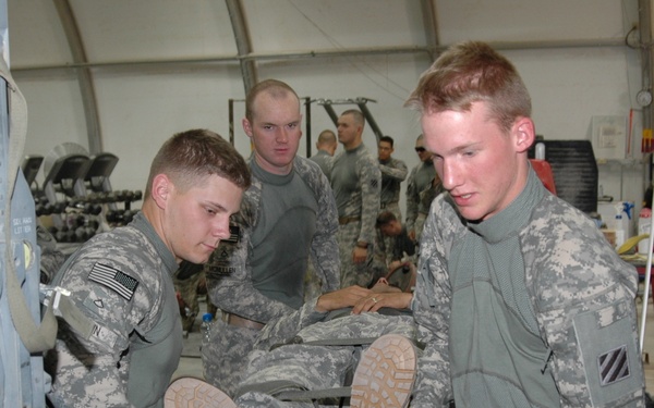 Medical evacuation training in Kuwait