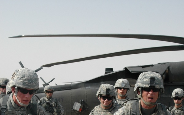 Medical evacuation training in Kuwait