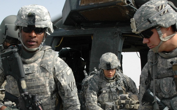 Medical evacuation training in Kuwait