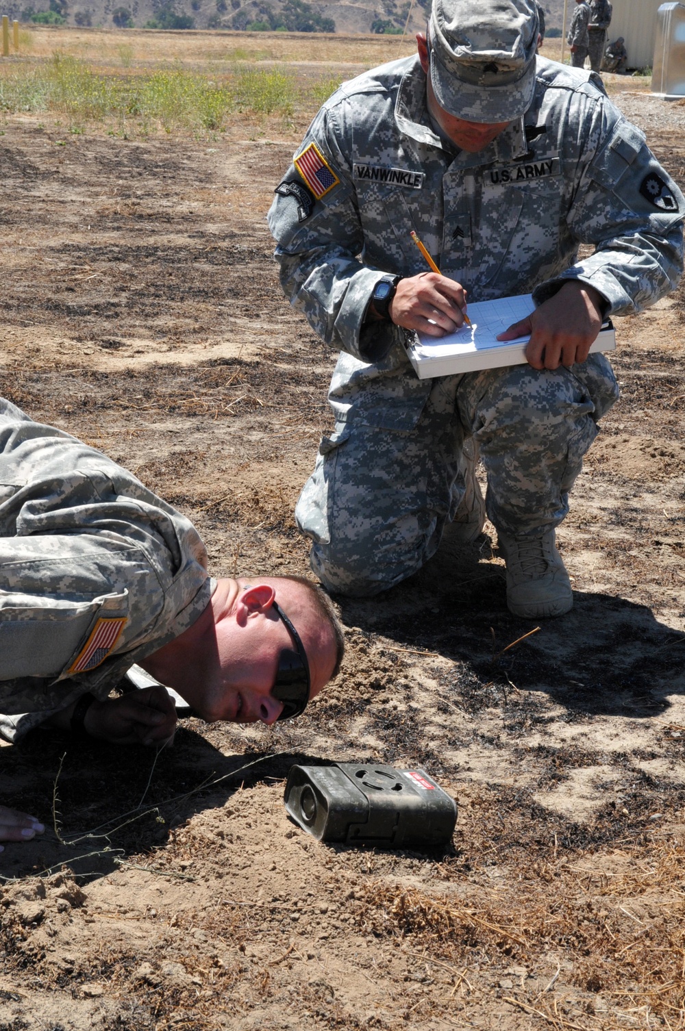 217th EOD, law enforcement team up for training