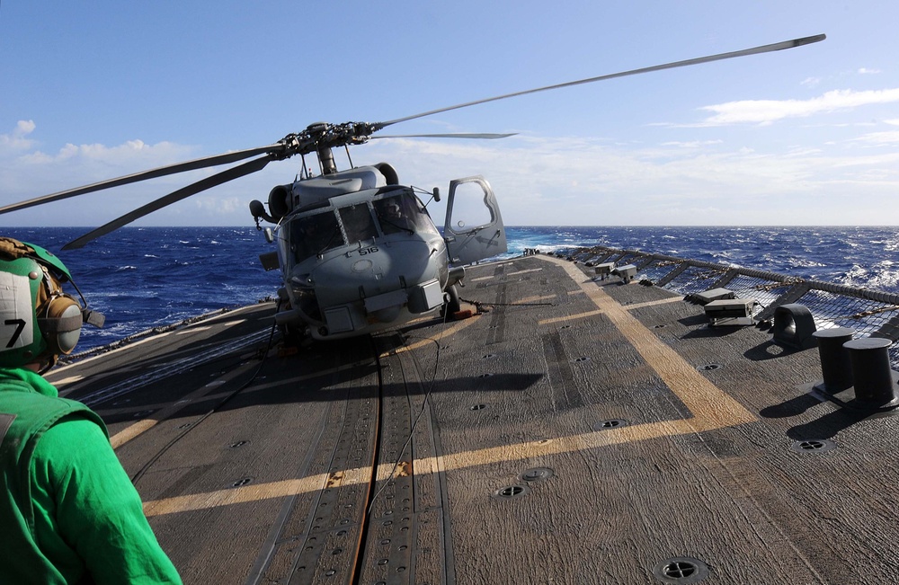 SH-60B Sea Hawk prepares to take off USS Underwood