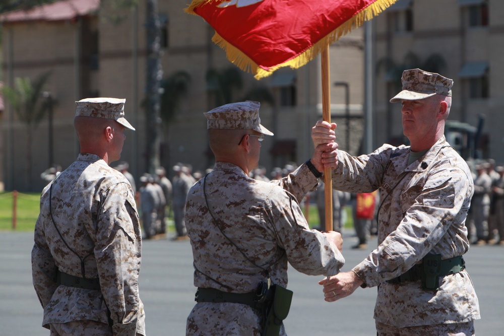 7th Engineer Support Battalion conducts change of command ceremony