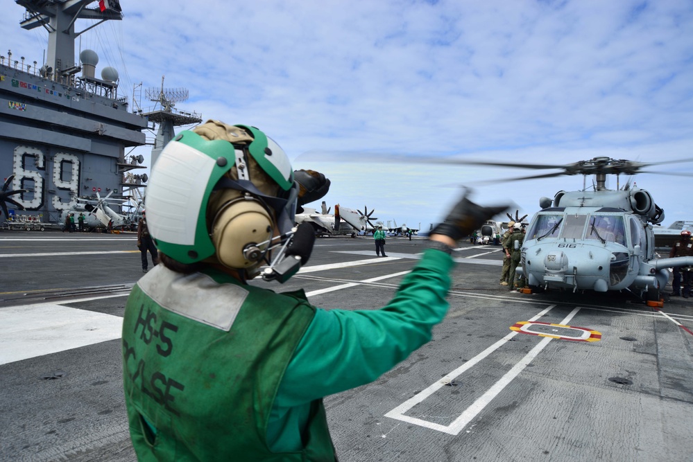 USS Dwight D. Eisenhower flight deck action