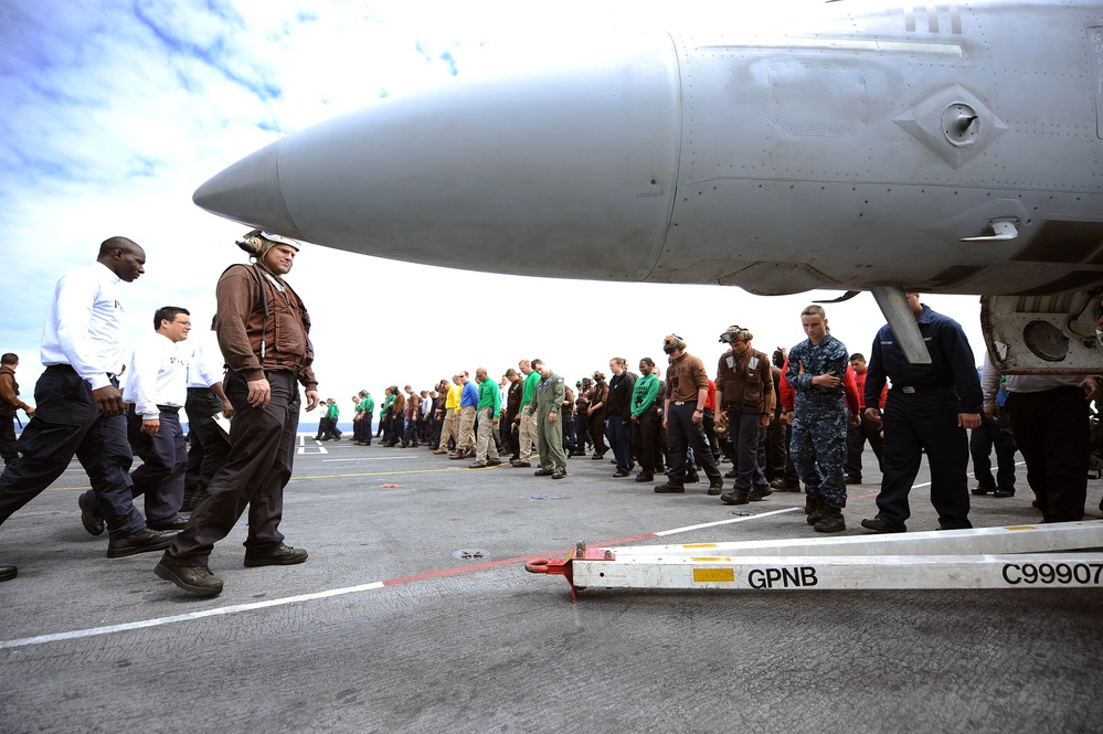 USS Dwight D. Eisenhower flight deck action