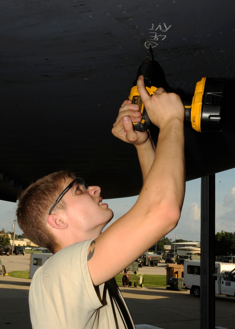 Fab Figiht Series: Structural Maintenance keep B-52s mission ready