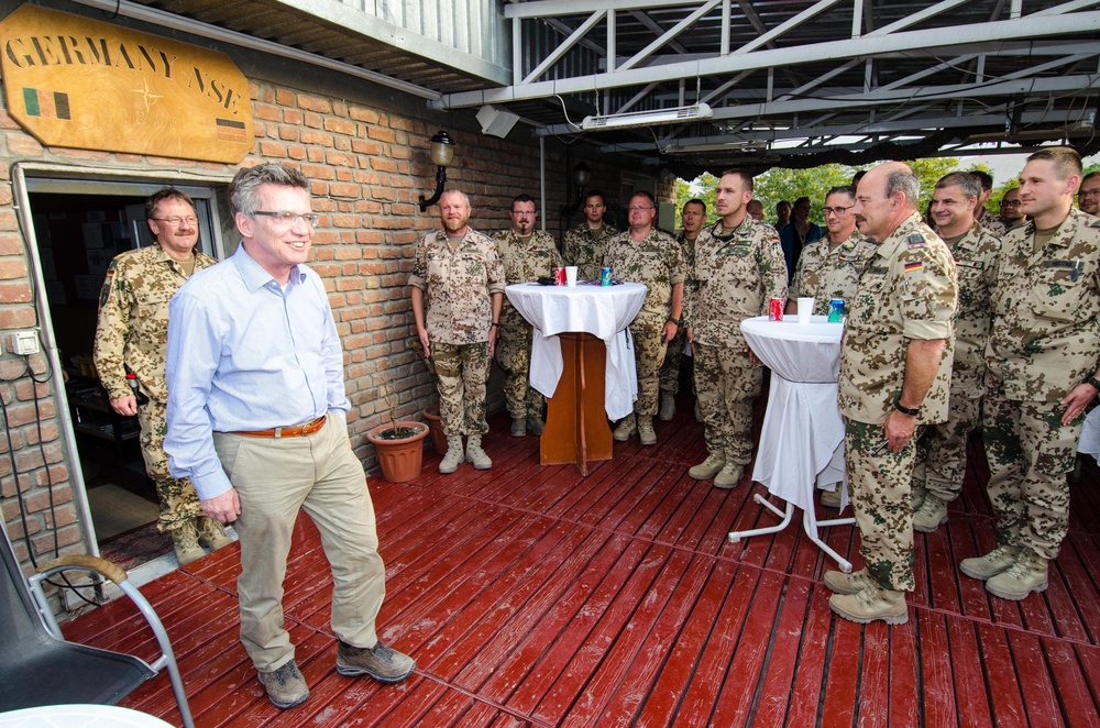 German MOD Thomas de Maiziere visits troops in Afghanistan