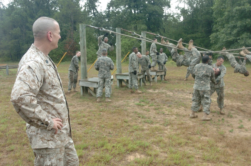 Visit from senior non-commissioned officer of the U.S. Armed Forces