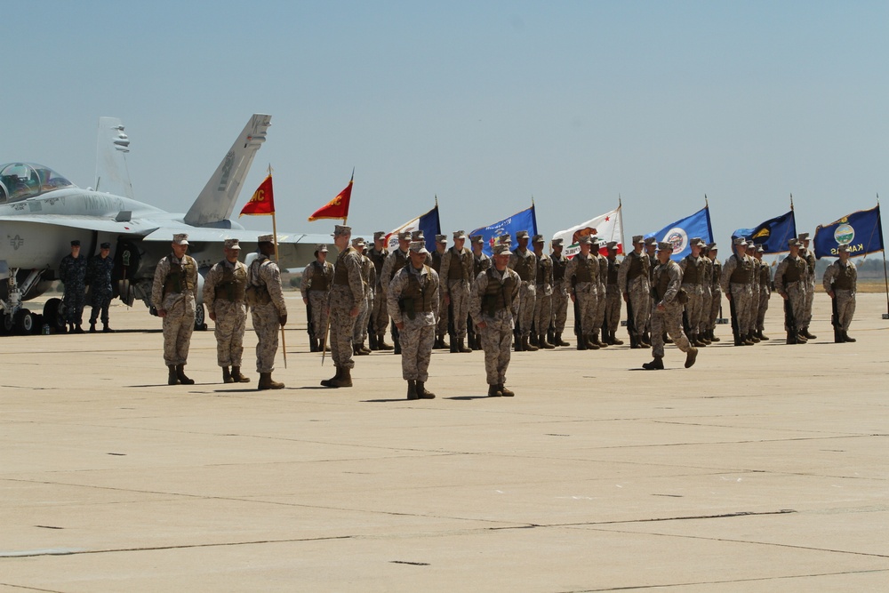 Col. Frank A. Richie relinquishes Command of MCAS Miramar