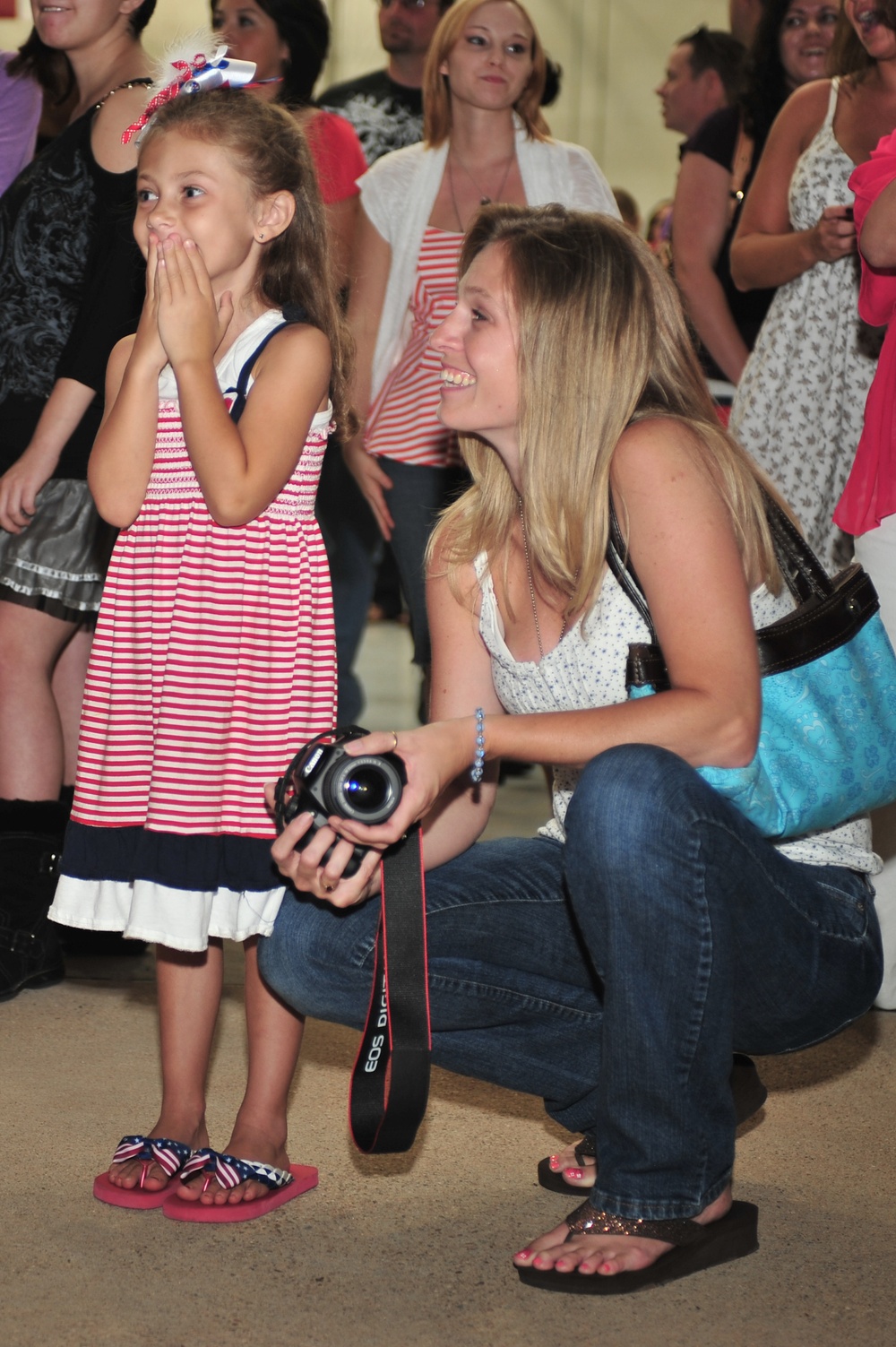 Families flock flightline