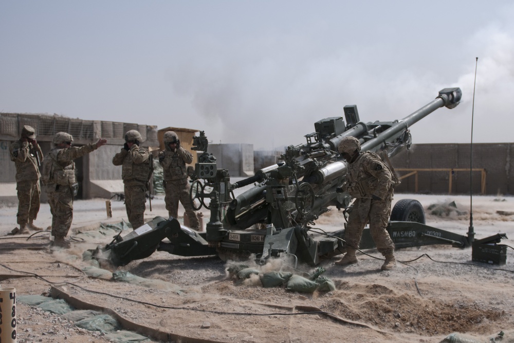 DVIDS - News - Well trained artillerymen pass the bar during live fire ...