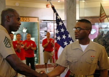 New Marine becomes U.S. Citizen
