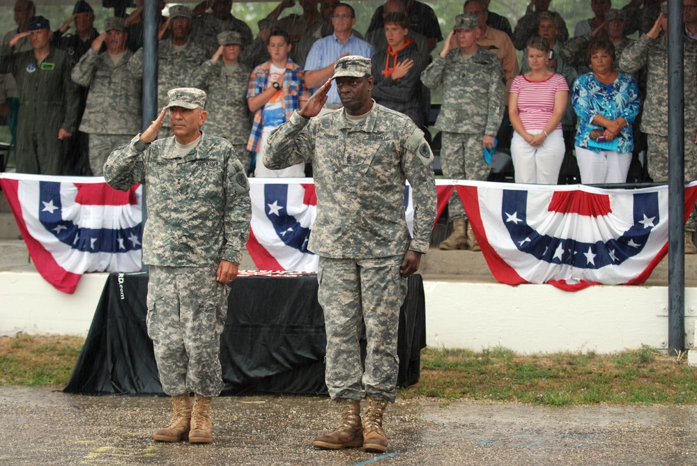 General and command sergeant major honor fallen soldiers