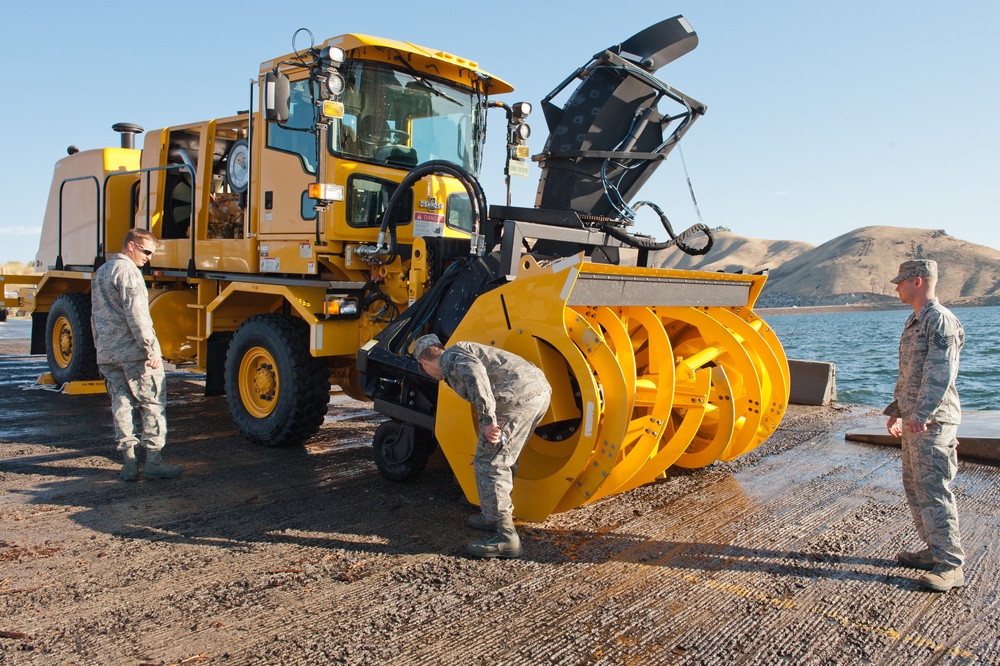 Snowplow at Lucky Peak
