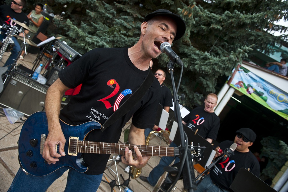 Vector rocks out at Barchyn Resort