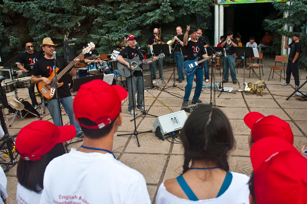 Vector rocks out at Barchyn Resort