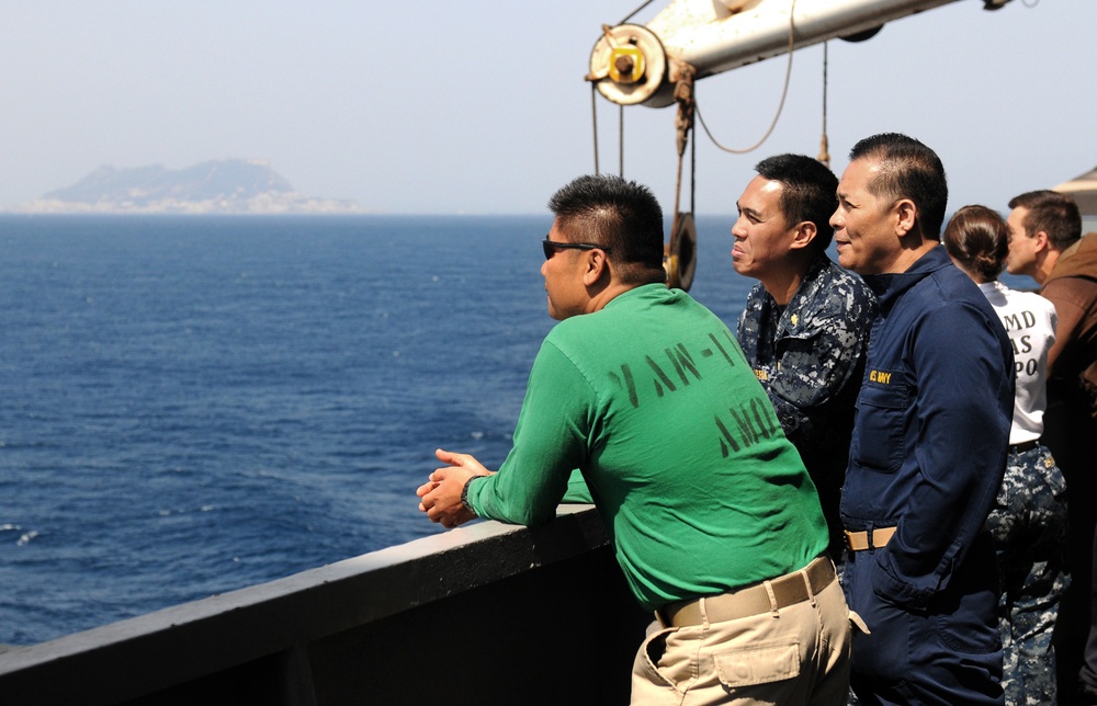 USS Abraham Lincoln transits the Strait of Gibraltar