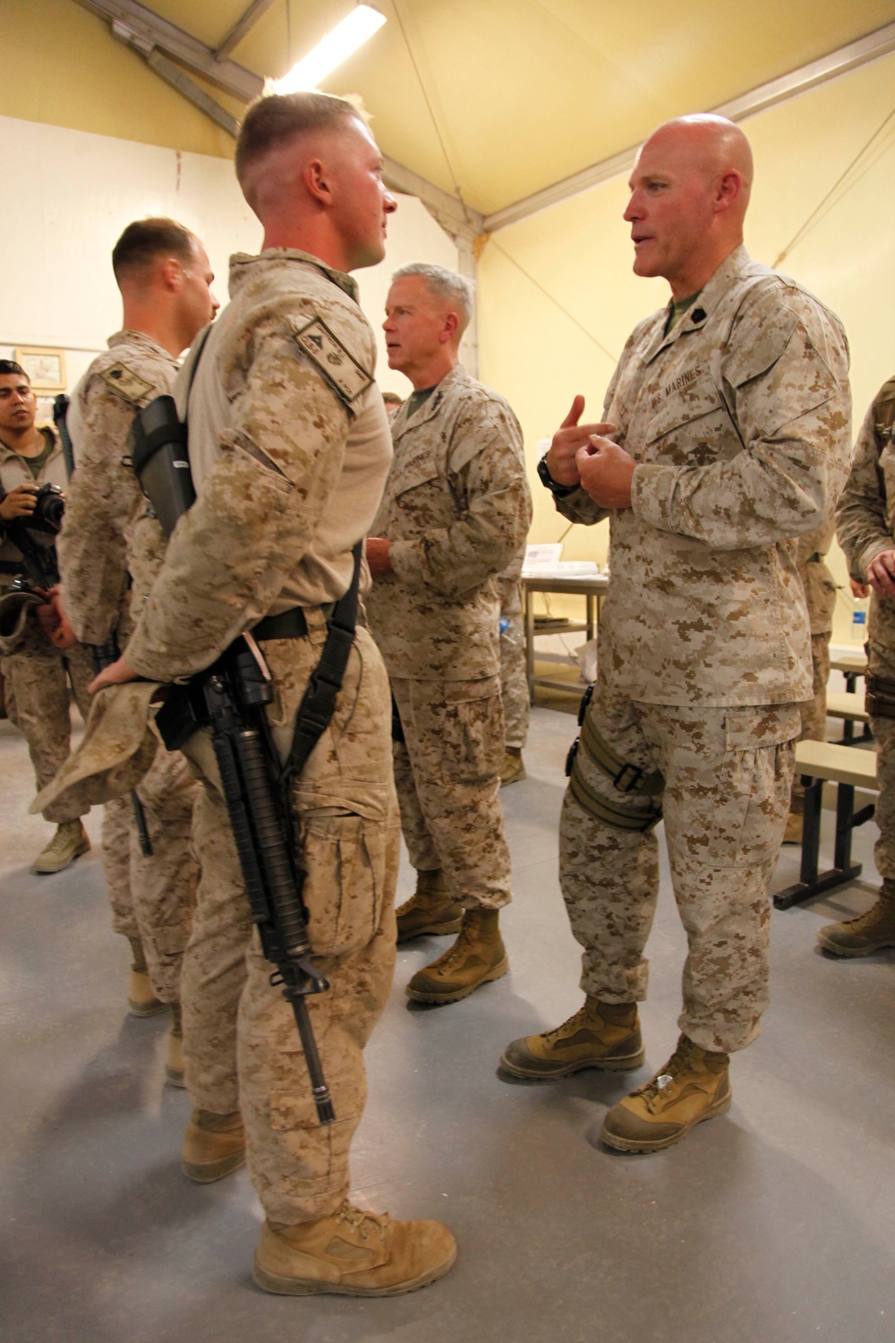 CMC and SMMC visit 3rd Light Armored Reconnaissance Marines on COP Payne