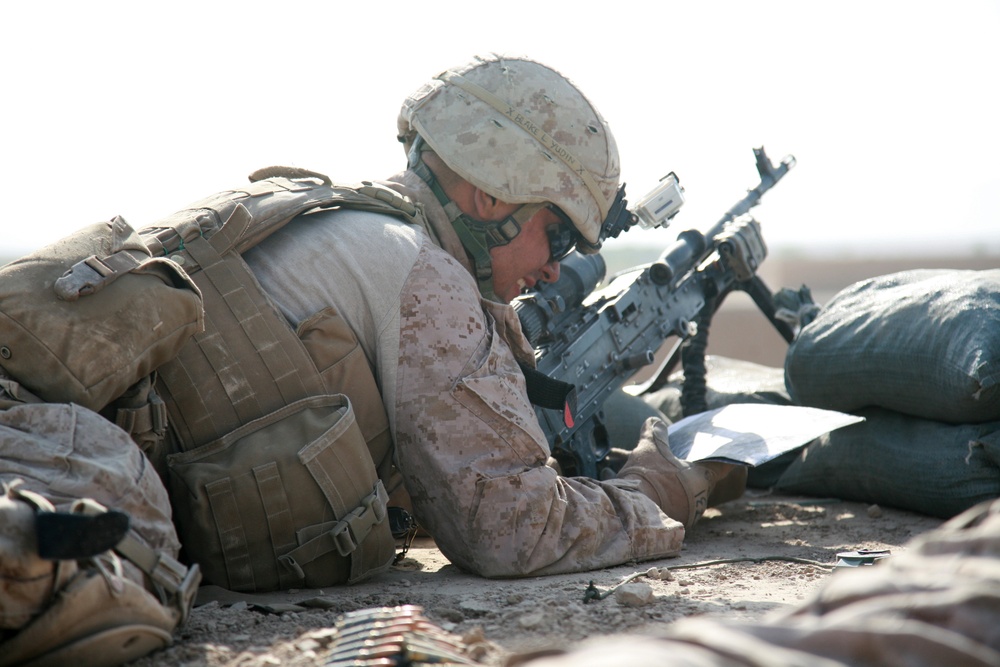 2/5 Marines patrol in Ganbum Rece