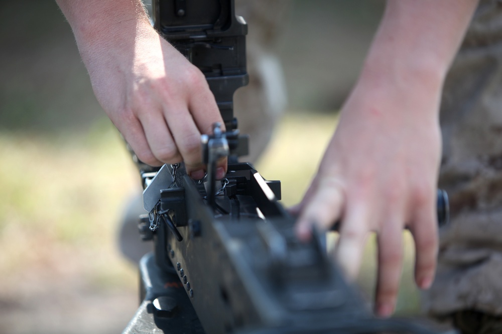Marines, sailors hone machine gunning skills for Afghan deployment