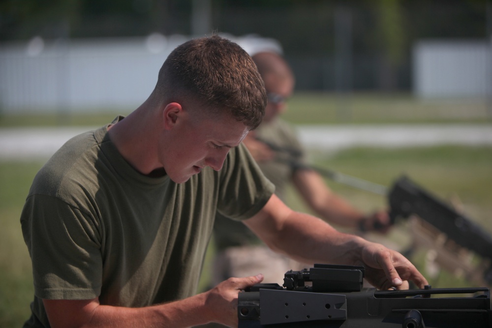 Marines, sailors hone machine gunning skills for Afghan deployment