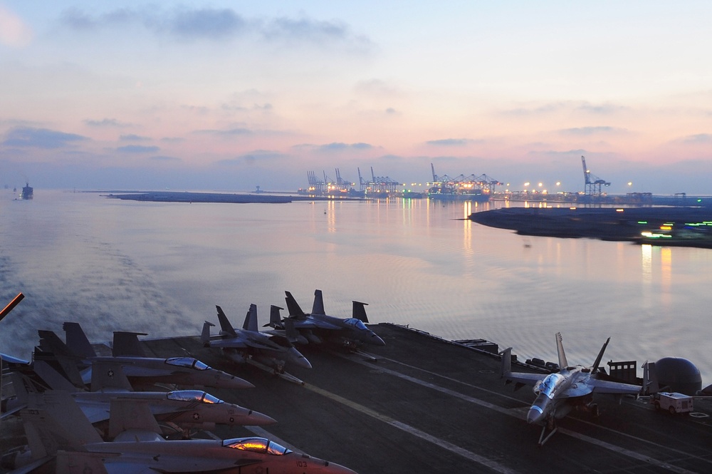 USS Dwight D. Eisenhower transits Suez Canal