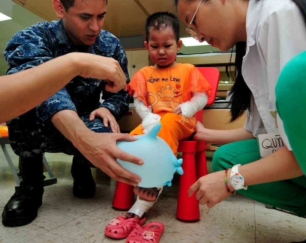 Pacific Partnership 2012